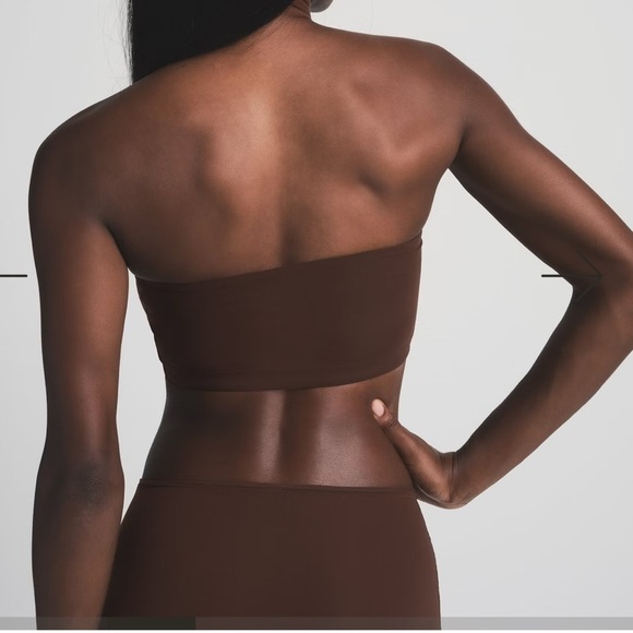 SKIMS Brown  BANDEAU 4 - Picture 2 of 7